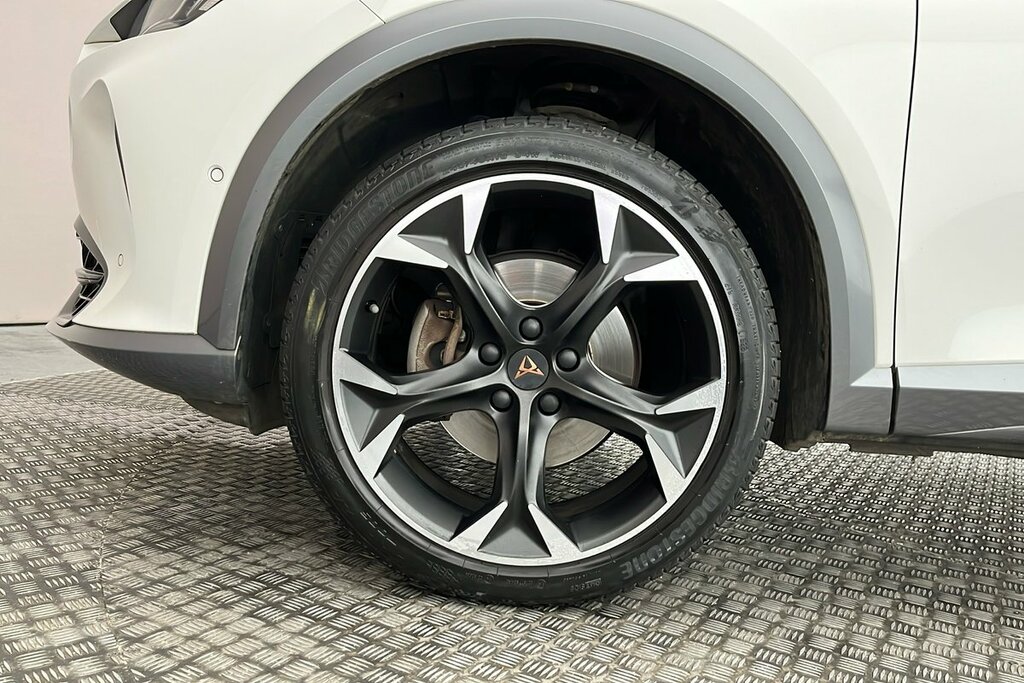 Cupra Formentor V2 Tsi 150 7-Speed LS22OJL White #5