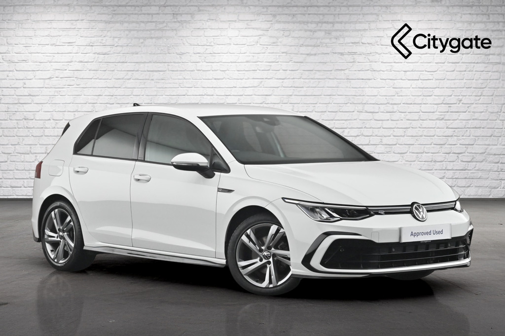 Volkswagen Golf 8 R-line 2.0 Tdi 150Ps 7-Speed Dsg White