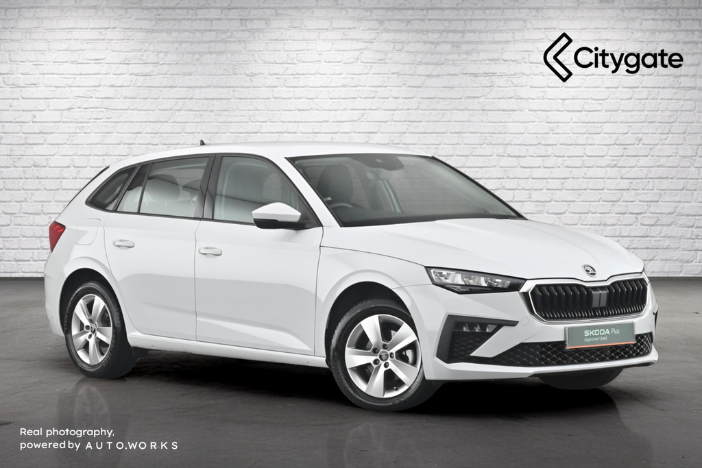 Skoda Scala Se Edition 1.0 Tsi 116 Ps Dsg White