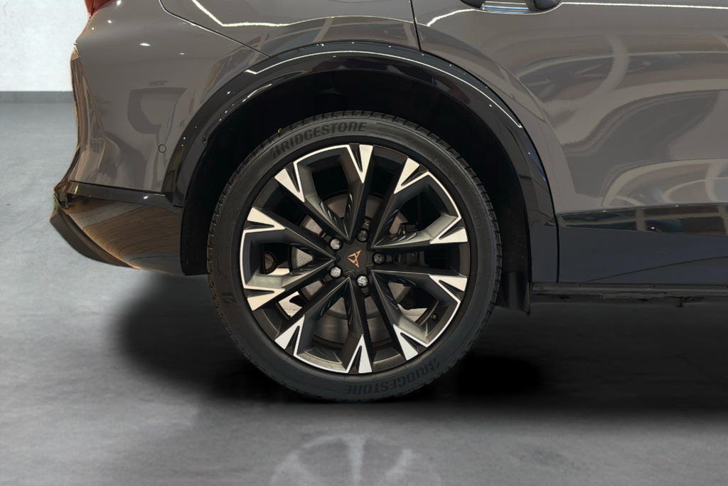 Cupra Formentor Vz2 1.5 E-hybrid 272 6-Speed LD25GPF Grey #5