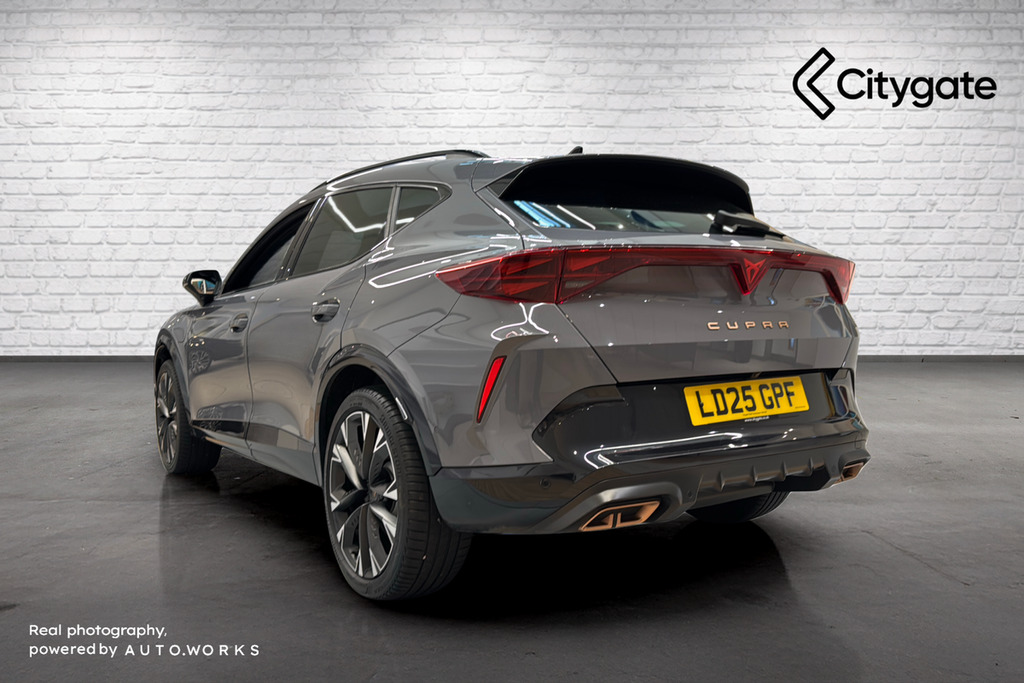 Cupra Formentor Vz2 1.5 E-hybrid 272 6-Speed LD25GPF Grey #3