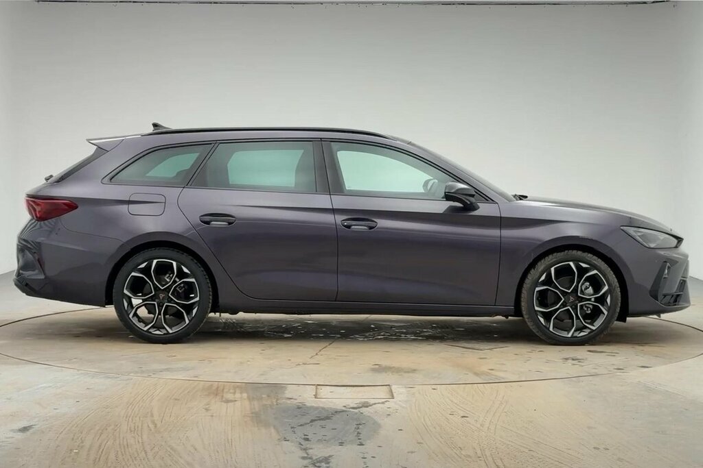 Cupra Leon V2 1.5 Etsi 150 7-Speed KT75RSX Purple #4
