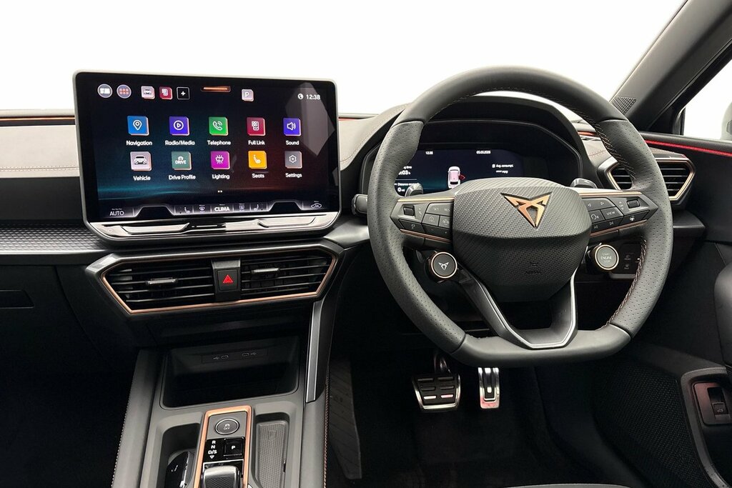 Cupra Leon V2 1.5 Etsi 150 7-Speed Purple #2