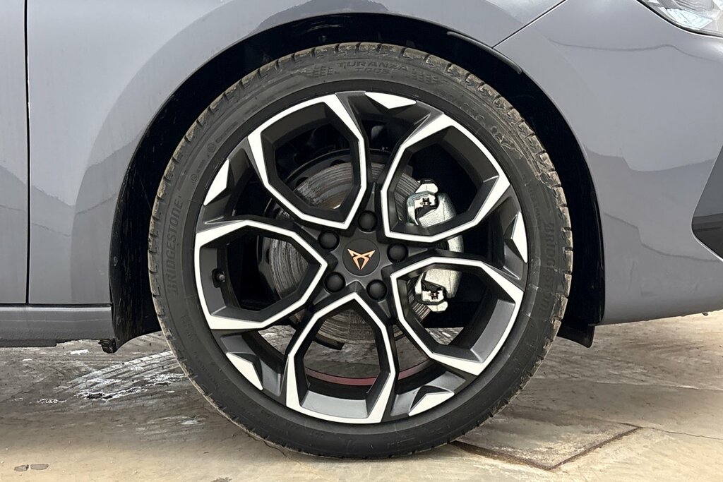 Cupra Leon V2 1.5 Etsi 150 7-Speed Grey #5