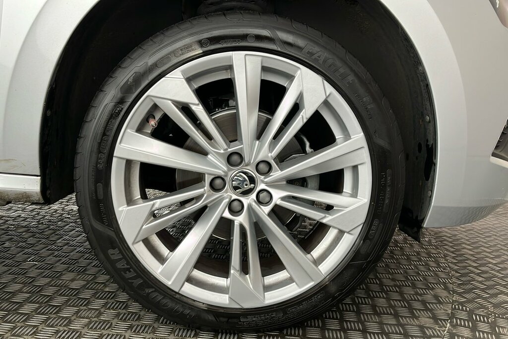Skoda Kamiq Se L Edition 1.0 Tsi 116 Ps Dsg EY74DLV Silver #5