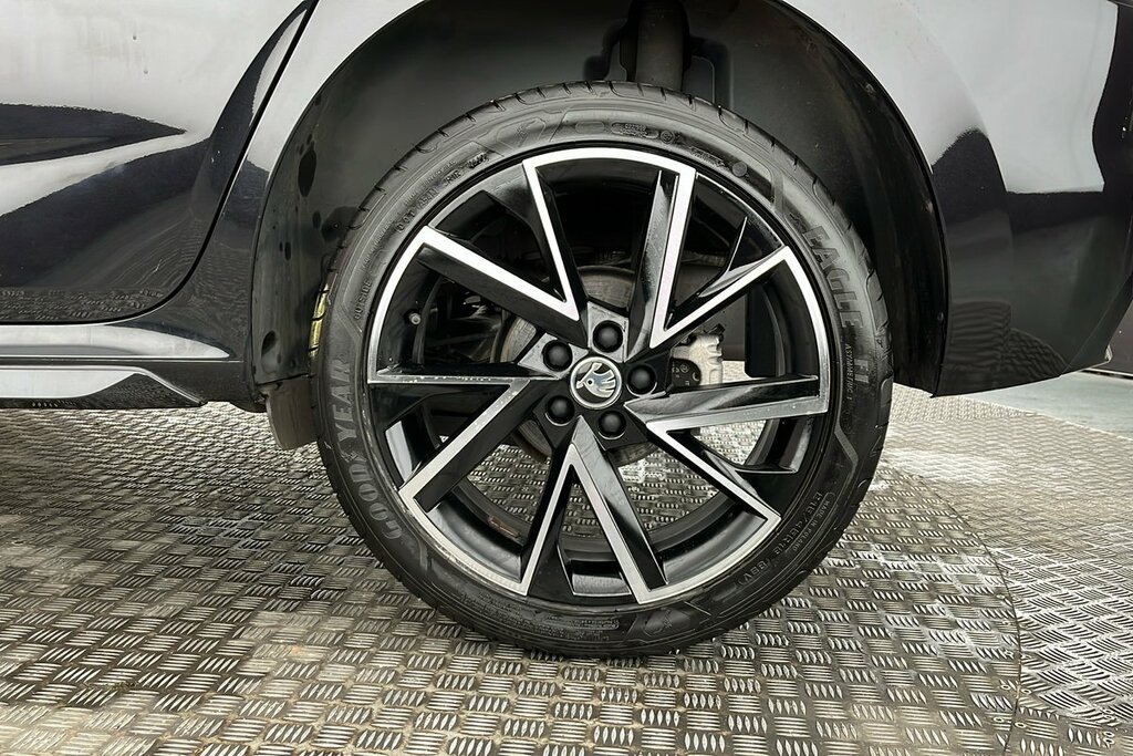 Skoda Kamiq Monte Carlo 1.5 Tsi 150 Ps Dsg GK72LPY Black #5