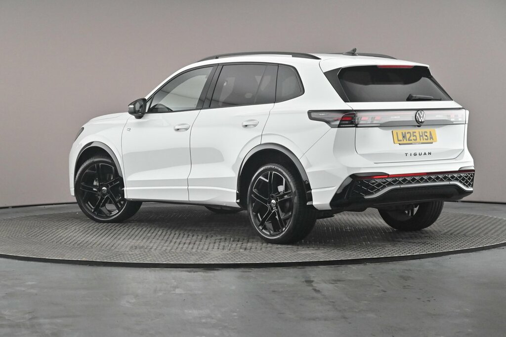 Volkswagen Tiguan R-line 1.5 Etsi 150Ps 7-Speed Dsg LM25HSA White #3