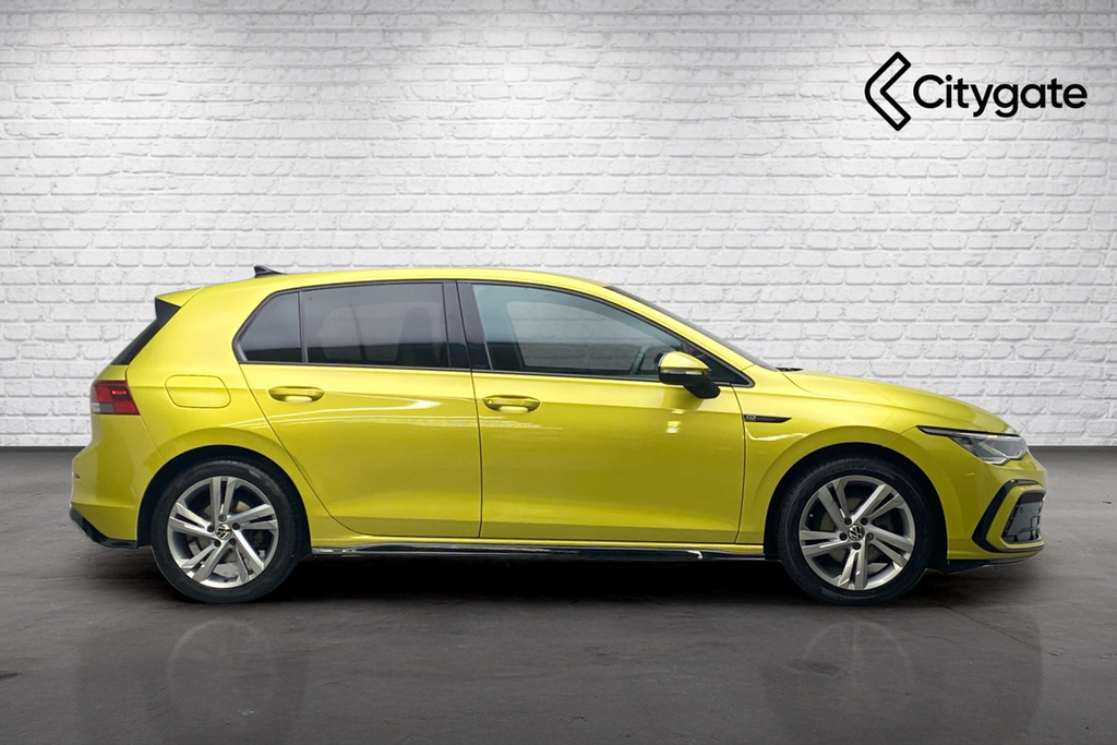 Volkswagen Golf 8 R-line 1.5 Etsi 150Ps 7-Speed Dsg LM22LTU Yellow #4