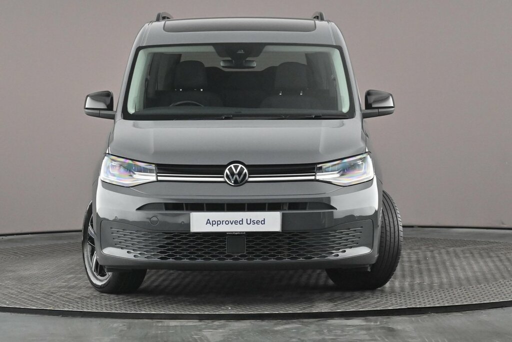 Volkswagen Caddy Maxi Life Unspecified White #10