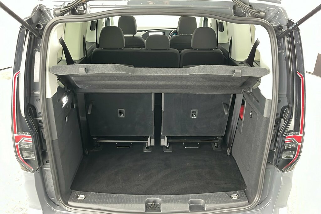 Volkswagen Caddy Maxi Life Unspecified White #14