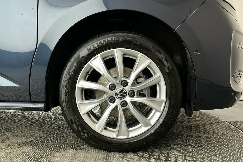 Volkswagen Multivan Style Long 150 Ps 2.0 Tdi 7-Speed Dsg LP25WCN Blue #5