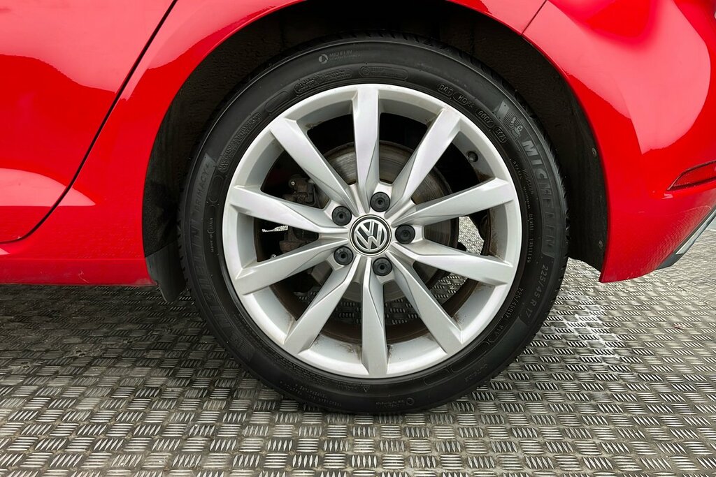 Volkswagen Golf Gt 1.5 Tsi Evo 150Ps 7-Speed Dsg YK69YVB Red #5