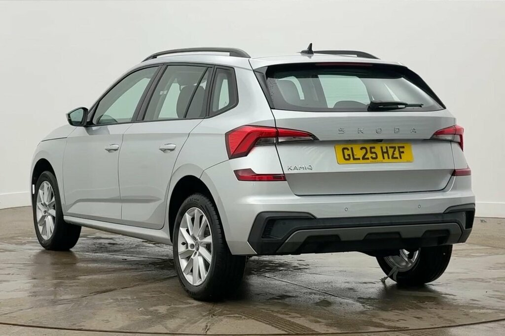 Skoda Kamiq Se Edition 1.0 Tsi 95 Ps 5G Man GL25HZF Silver #3