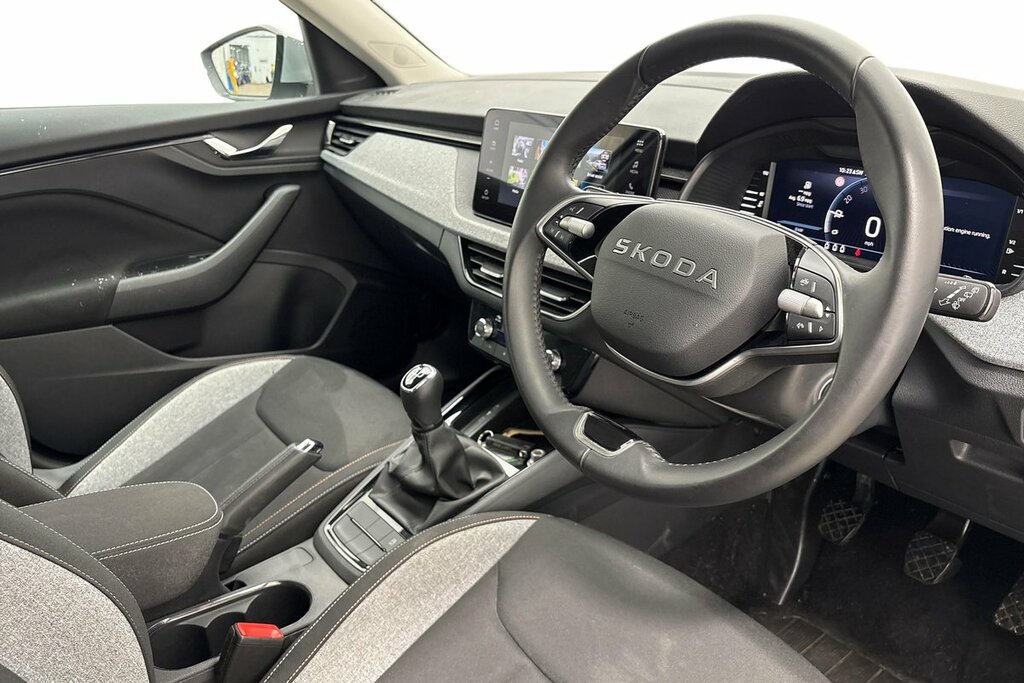 Skoda Kamiq Se Edition 1.0 Tsi 95 Ps 5G Man GL25HZF Silver #6