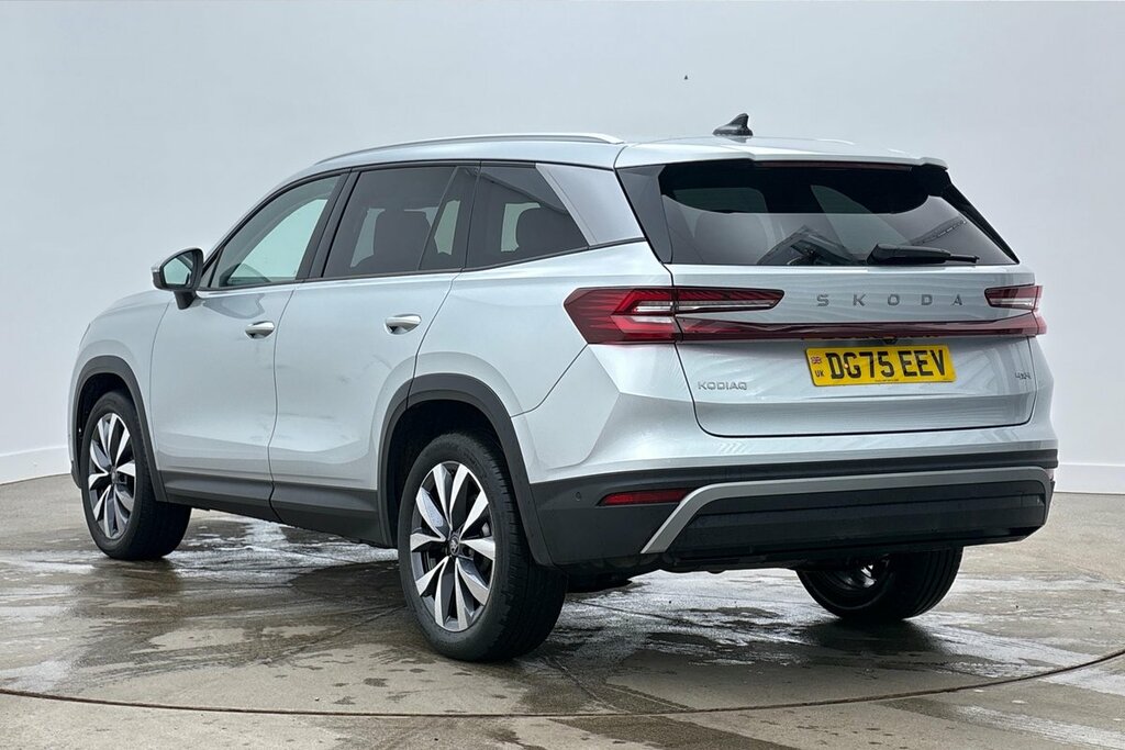 Skoda Kodiaq Se L 7 Seats 2.0 Tdi 193 Ps Dsg 4X4 DG75EEV Silver #3