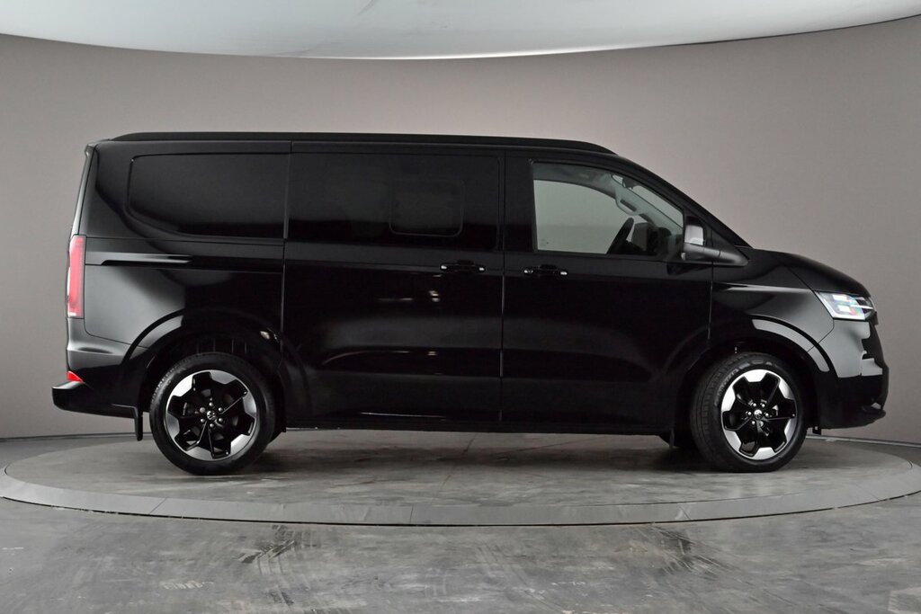 Volkswagen Transporter T32 Kombi Commerce Pro Swb 170 Ps 2.0 Tdi 8Sp LM75UAW Black #2
