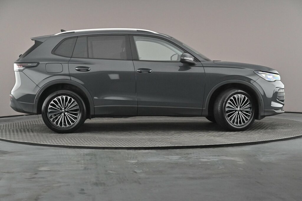 Volkswagen Tiguan Match 1.5 Etsi 130 Ps 7-Speed Dsg YB25UBX Grey #5