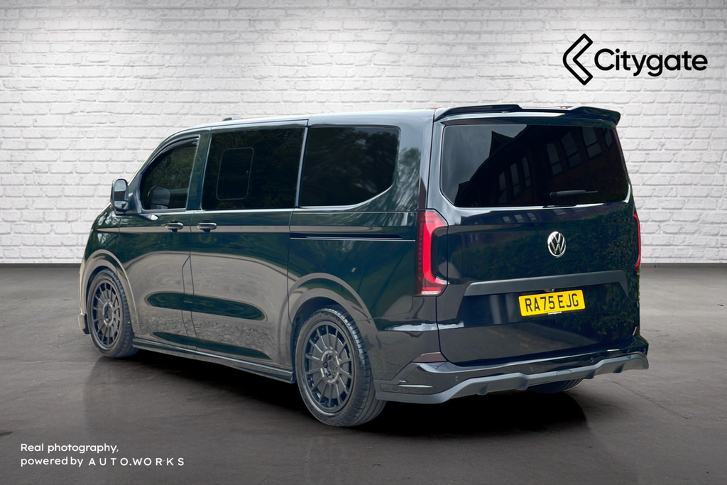 Volkswagen Transporter T32 Kombi Commerce Pro Swb 170 Ps 2.0 Tdi 8Sp RA75EJG Black #3