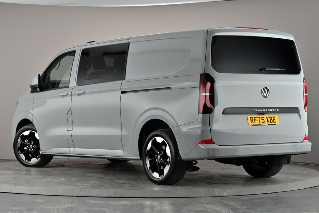 Volkswagen Transporter T32 Kombi Commerce Pro Lwb 150 Ps 2.0 Tdi 8Sp RF75XBE Grey #3