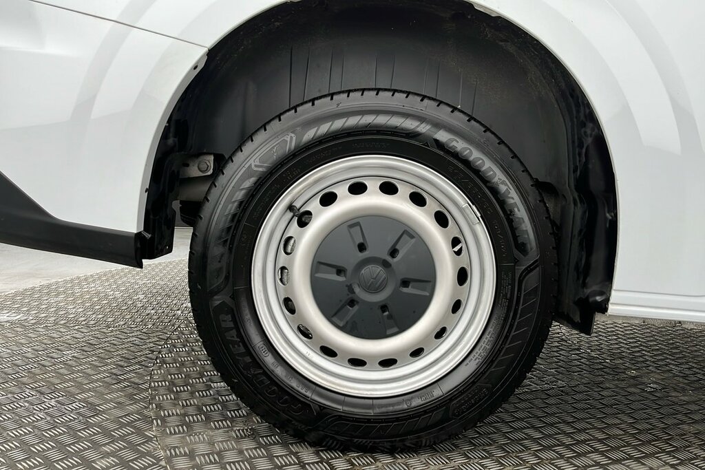 Volkswagen Transporter T28 Commerce Plus Swb 110 Ps 2.0 Tdi 6Sp LS25MHM White #5