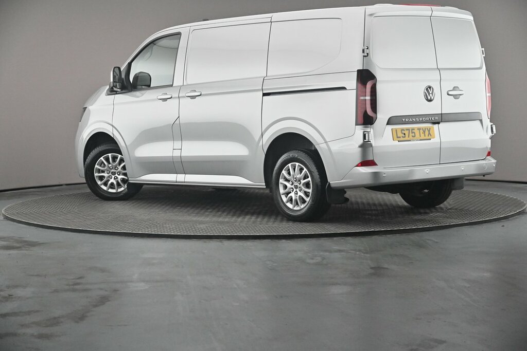 Volkswagen Transporter T32 Panel Van Commerce Pro Swb 150 Ps 2.0 Tdi 8Sp LS75TYX Grey #3