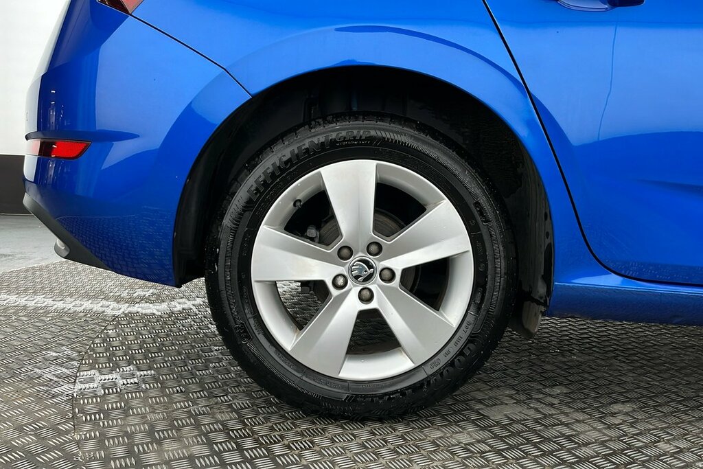 Skoda Scala Se 1.0 Tsi 110 Ps 6G Man Blue #5