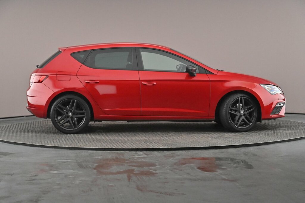 Seat Leon Fr Black Edition 1.5 Tsi Evo 150 Ps 7-Speed Ds KS20UBW Red #4
