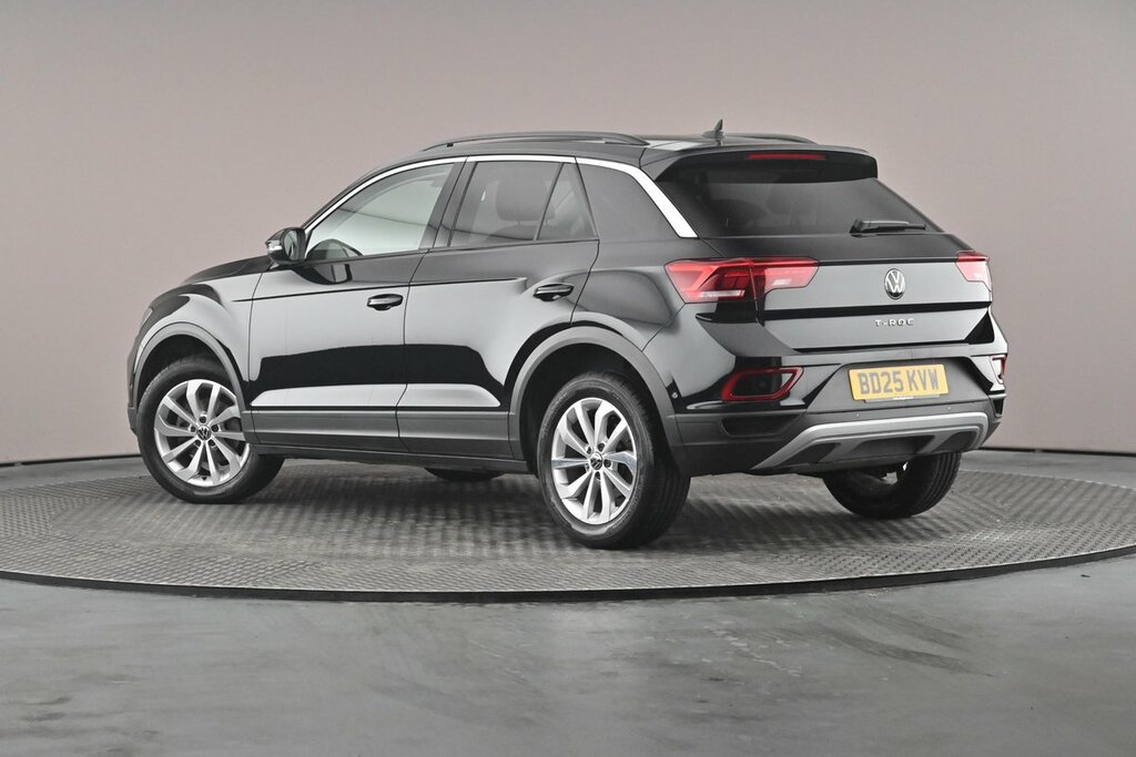 Volkswagen T-Roc Match 1.5 Tsi 150Ps 7-Speed Dsg BD25KVW Black #2