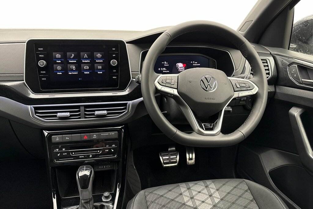 Volkswagen T-Cross R-line 1.0 Tsi 115Ps 7-Speed Dsg Black #2