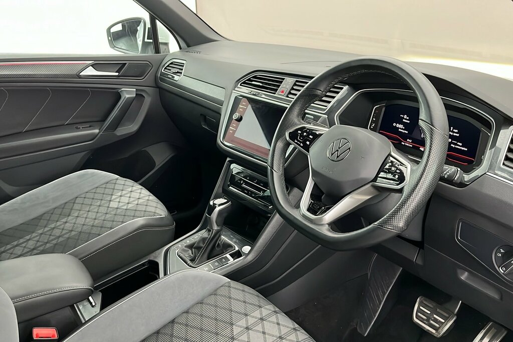 Volkswagen Tiguan R-line 1.5 Tsi 150Ps 7-Speed Dsg DE21OKA White #6