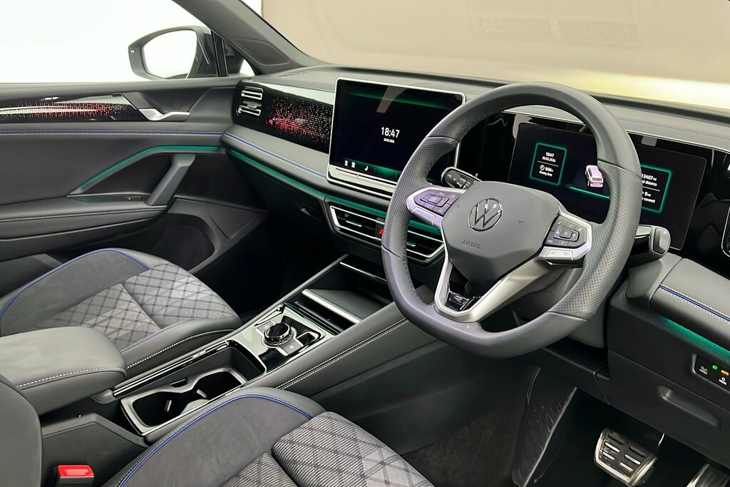 Volkswagen Tiguan R-line 1.5 Etsi 150Ps 7-Speed Dsg DK25YZZ Green #6