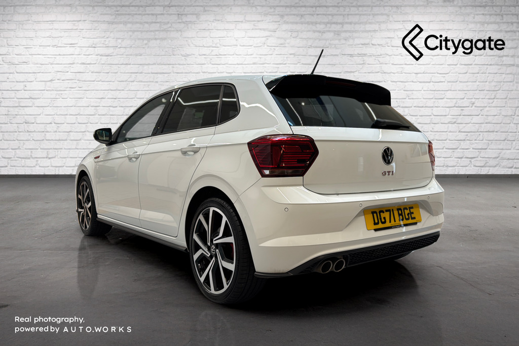 Volkswagen Polo Gti Plus 2.0 Tsi 207Ps 7-Speed Dsg DG71BGE White #3