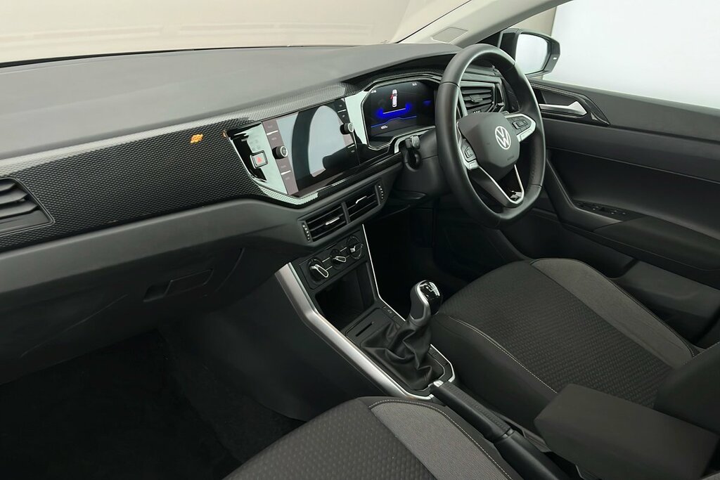 Volkswagen Polo Match 1.0 Tsi 95Ps 5-Speed LS75UTM Black #2