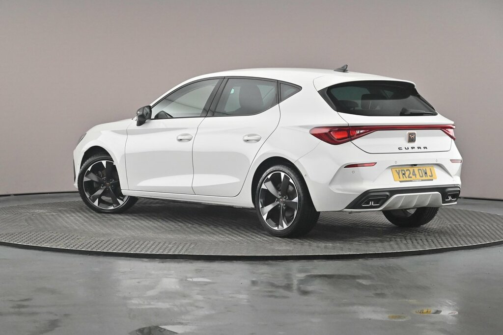 Cupra Leon Hatch V1 1.5 Etsi Evo Afv 150 7-Speed Aut White #3