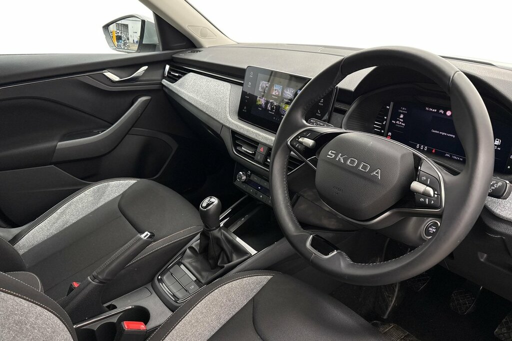 Skoda Kamiq Se Edition 1.0 Tsi 95 Ps 5G Man GL25VKB Silver #6