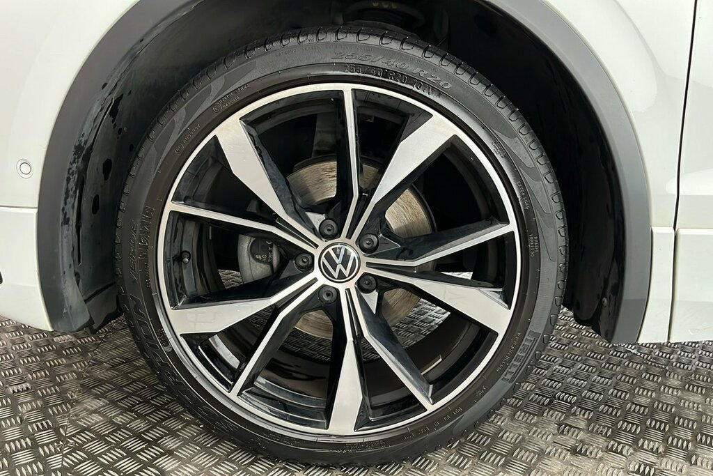Volkswagen Tiguan R-line 1.5 Tsi 150Ps 7-Speed Dsg EF21DPK White #5