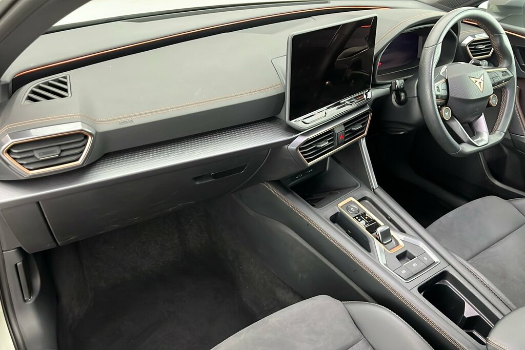 Cupra Leon Hatch V2 1.5 Etsi 150 7-Speed RJ74BYS Grey #2