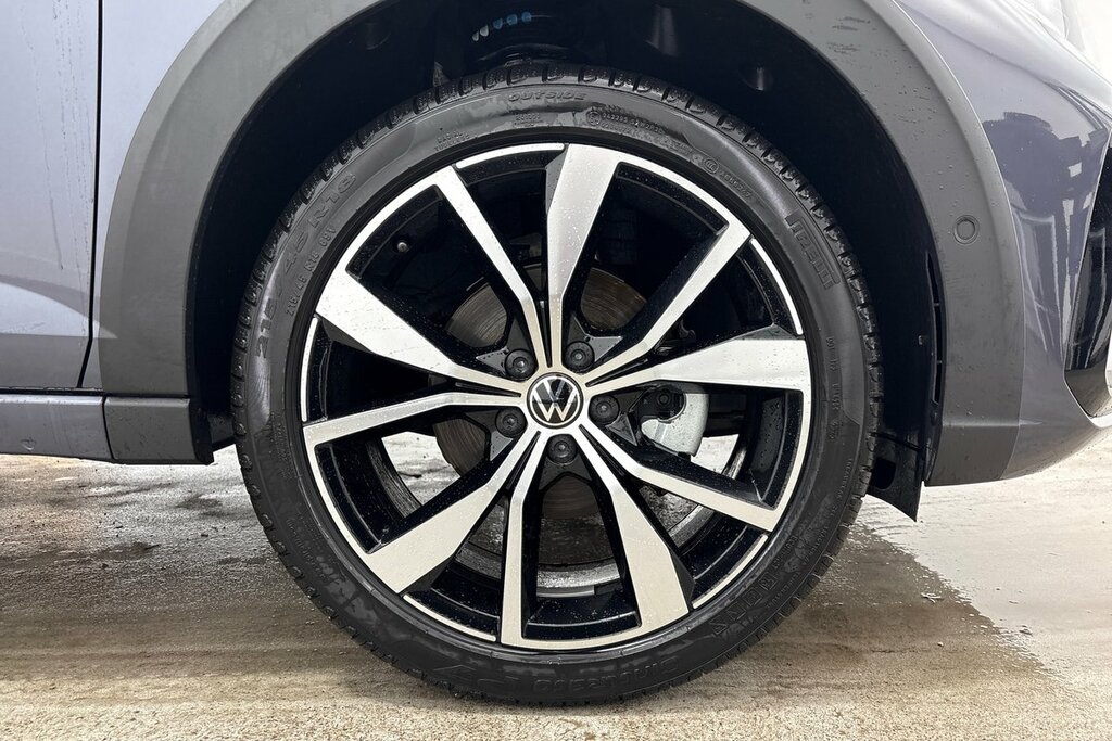 Volkswagen Taigo Black Edition 1.5 Tsi 150Ps 7-Speed Dsg Grey #5