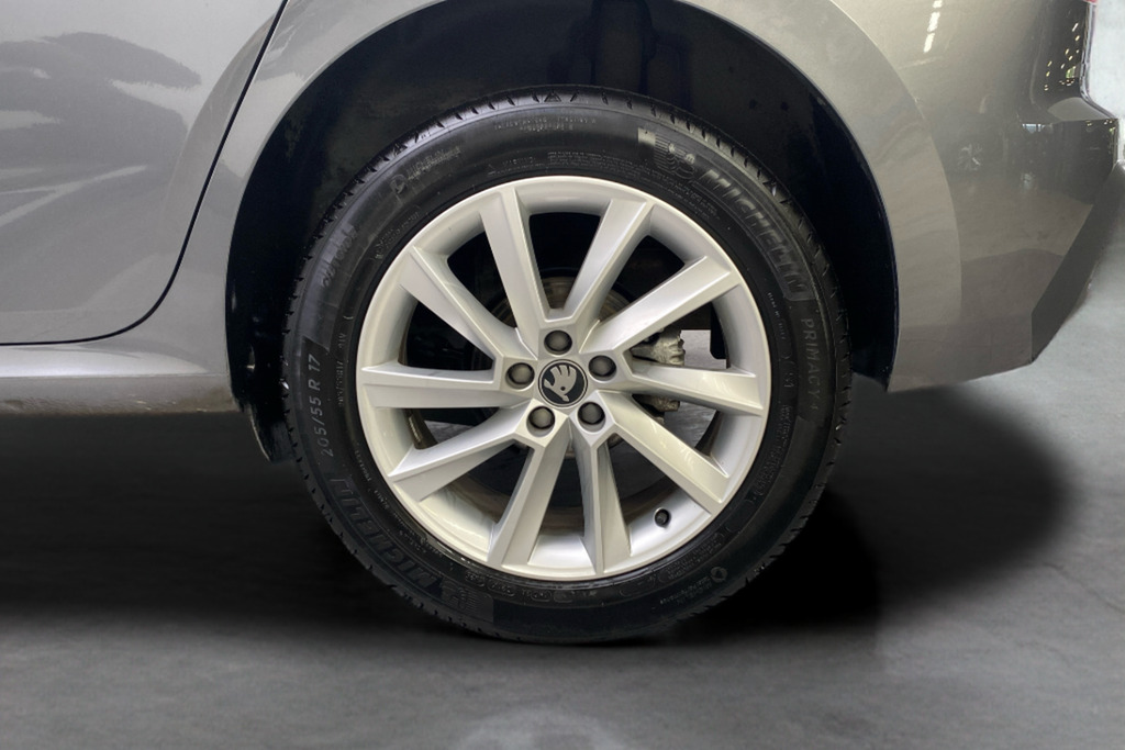 Skoda Kamiq Se Edition 1.0 Tsi 116 Ps Dsg GF75UAR Grey #5