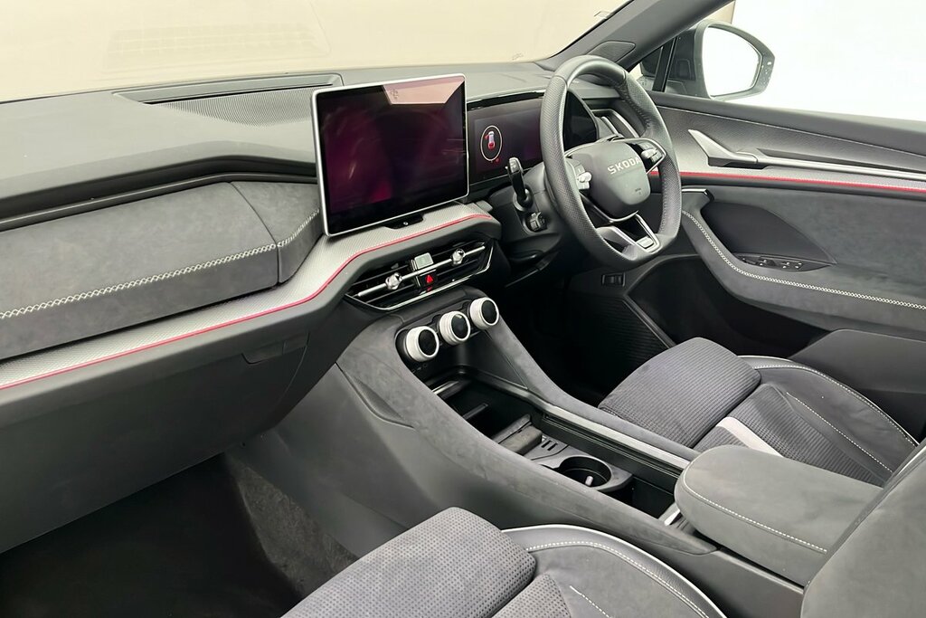 Skoda Kodiaq Sportline 7 Seats 1.5 Tsi E-tec 150 Ps Dsg LS75HLK Grey #2