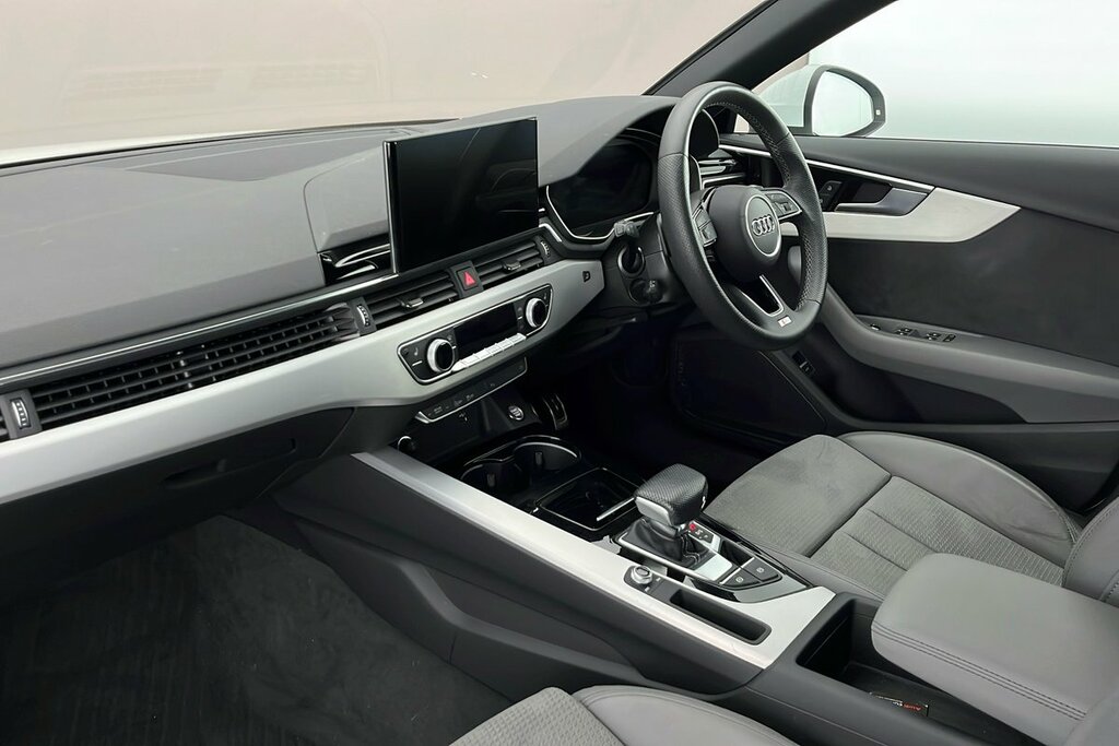 Audi A4 Avant S Line 40 Tfsi 204 Ps S Tronic GV73VBT White #2