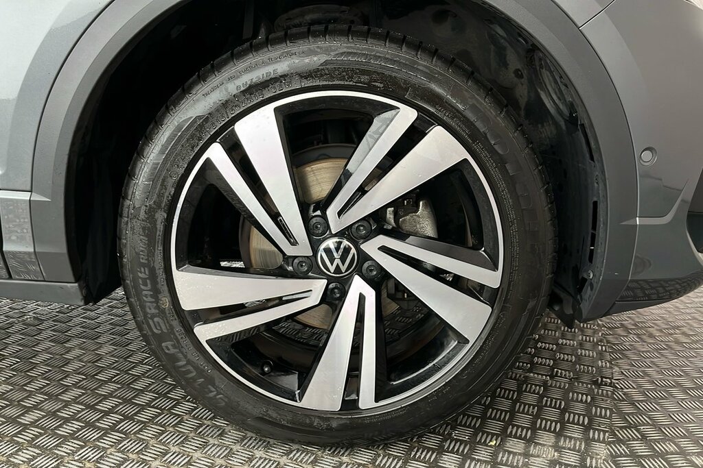 Volkswagen T-Roc R-line 1.5 Tsi 150Ps 7-Speed Dsg NK22GMY Grey #5