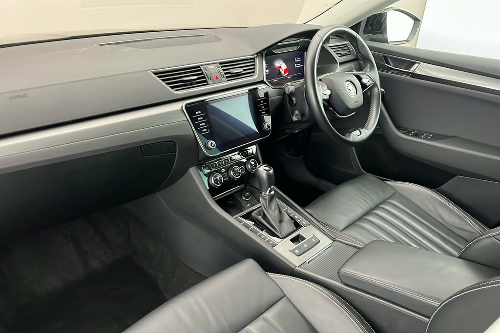 Skoda Superb Se L 2.0 Tsi 190 Ps Dsg Black #2