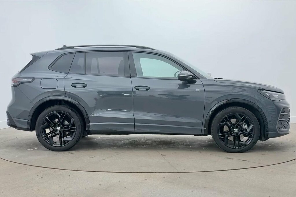 Volkswagen Tiguan R-line 2.0 Tdi 150Ps 7-Speed Dsg DE25YOD Grey #4