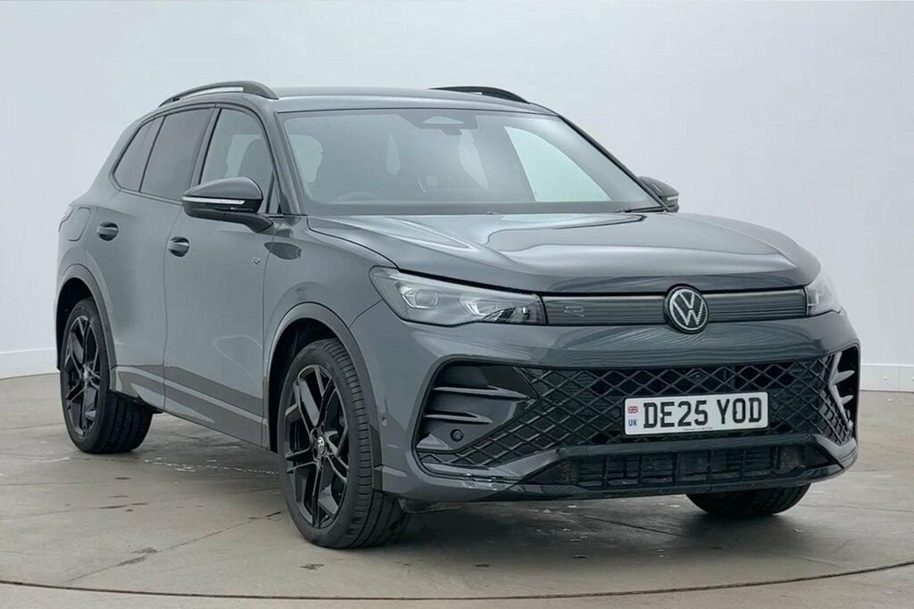 Volkswagen Tiguan R-line 2.0 Tdi 150Ps 7-Speed Dsg Grey