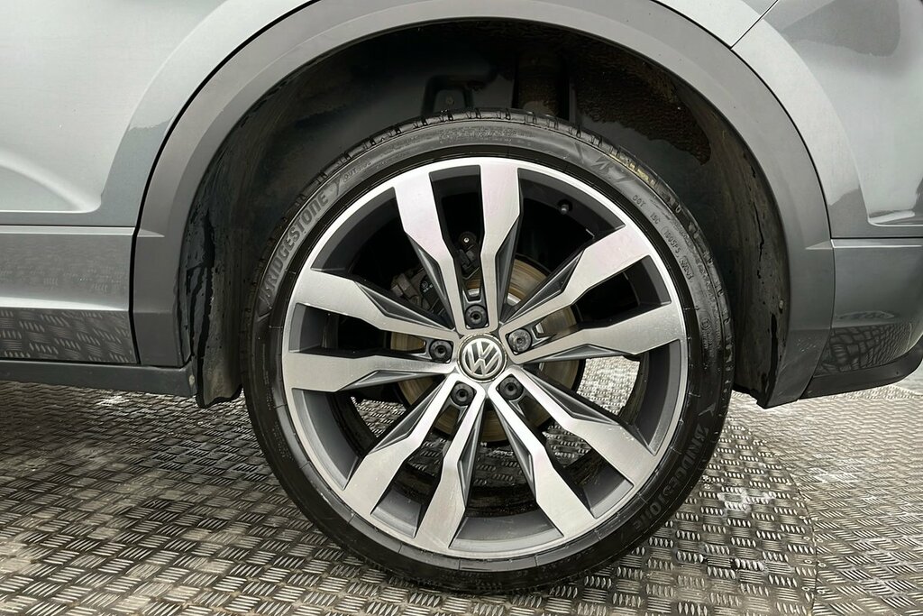 Volkswagen T-Roc R-line 2.0 Tdi 150Ps 7-Speed Dsg KP69ONC Grey #5