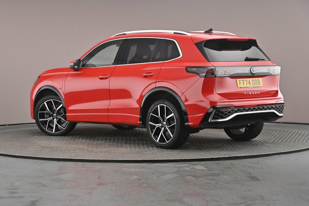Volkswagen Tiguan R-line 1.5 Tsi Ehybrid 204Ps 6-Speed Dsg FT74OOB Red #3