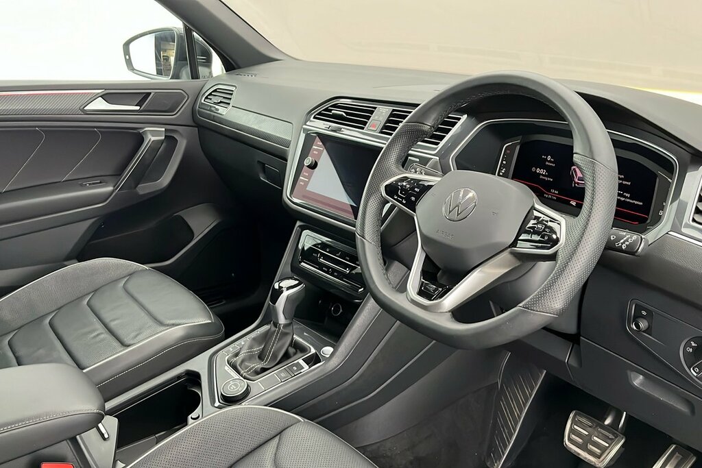 Volkswagen Tiguan Allspace R-line 2.0 Tdi 4Motion 150Ps 7-Speed Dsg Black #5