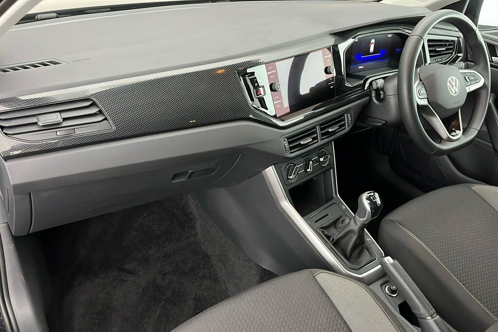 Volkswagen Polo Match 1.0 Tsi 95Ps 5-Speed LS75UUB Black #2