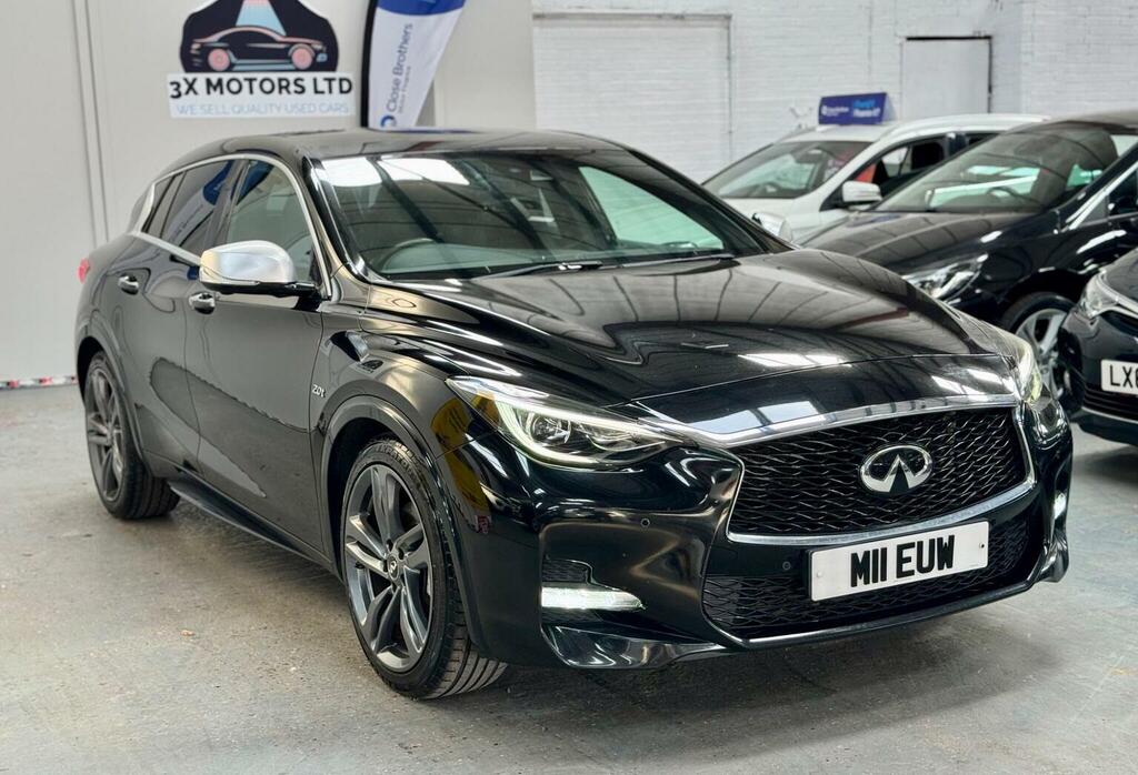 Infiniti Q30 2.0T Sport Dct Awd Euro 6 Ss Black
